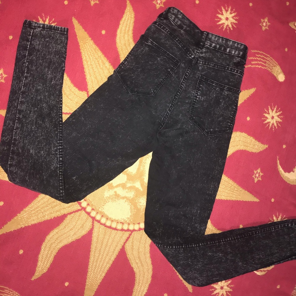 ✠ H&M Charcoal Acidwash High Waisted Skinny Jeans ✠